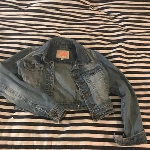 Cropped DENIM JACKET 😍